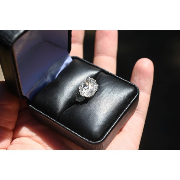 Raw Sapphire and Diamond Engagement Ring, Rough Diamond Ring, - Picture 6 of 10